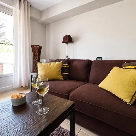 Chic, Les Planches De & Apartman