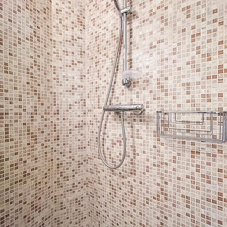 Chic, Les Planches De & Apartman *
